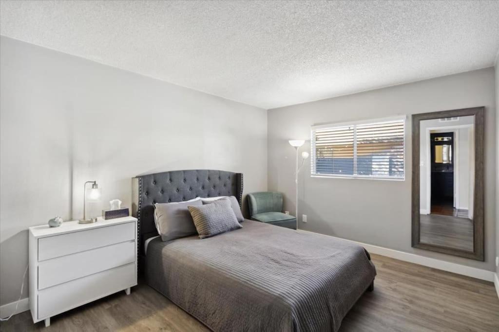 Apartamento Vacation House! 6br, Free Heated Pool, Arcade & Hot Tub *